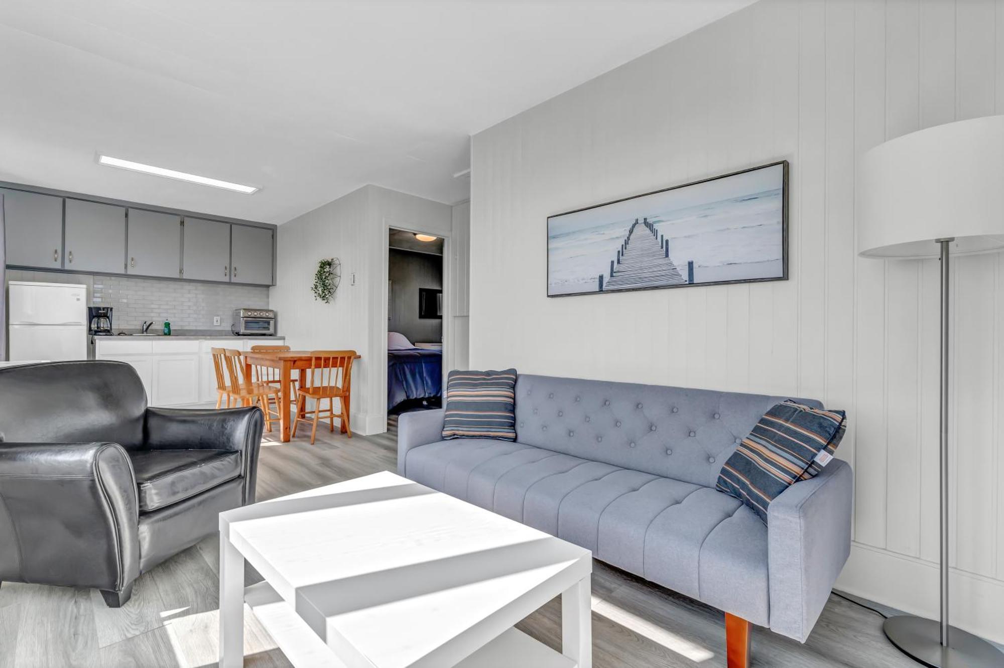 Cape View Motel & Cottages Mavilette エクステリア 写真