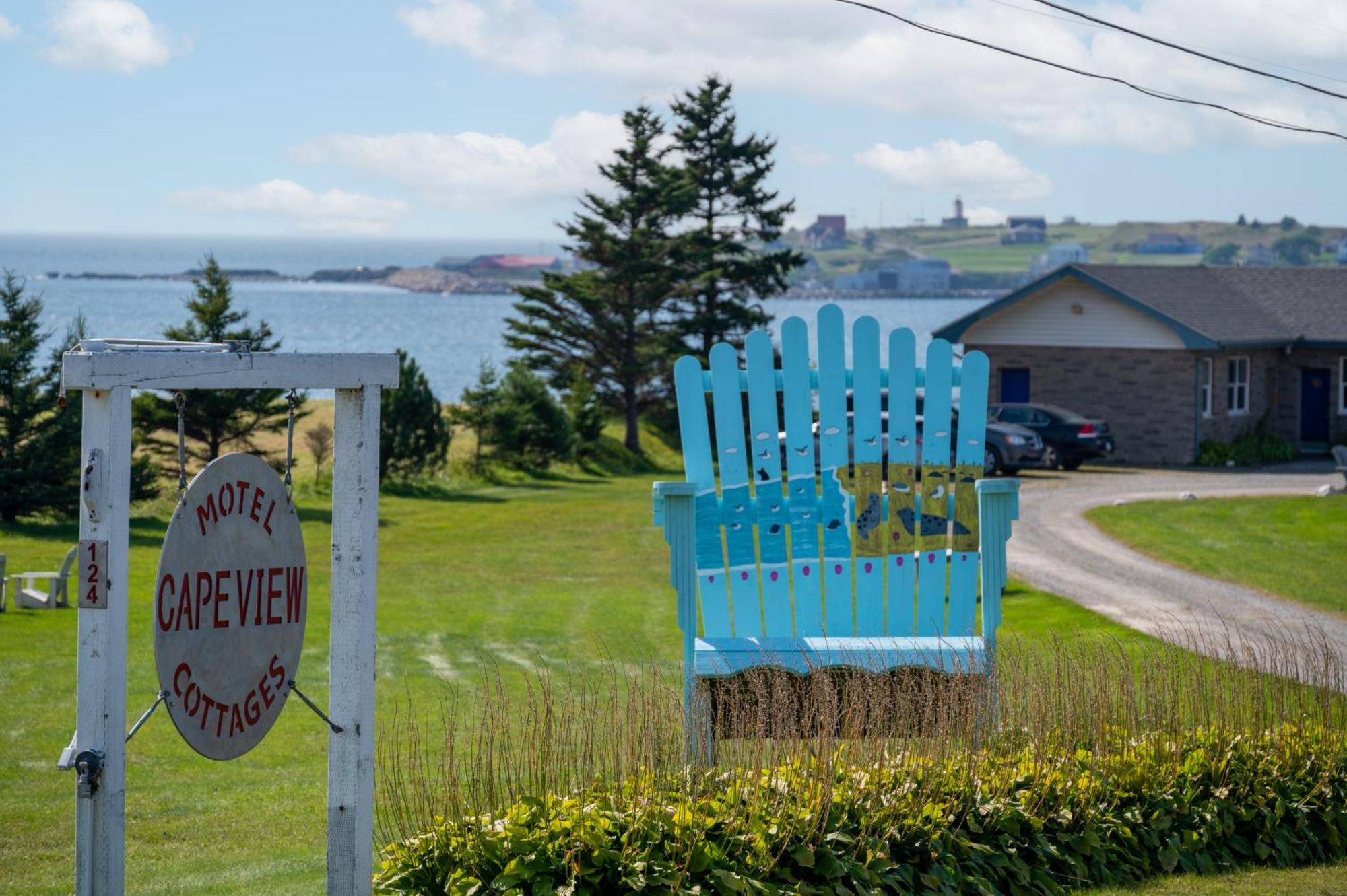 Cape View Motel & Cottages Mavilette エクステリア 写真